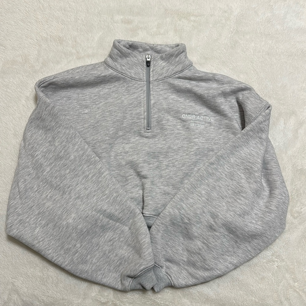 Oner Active ALL DAY EST 2020 CROP 1/4 ZIP SWEATSHIRT Grey Marl size medium